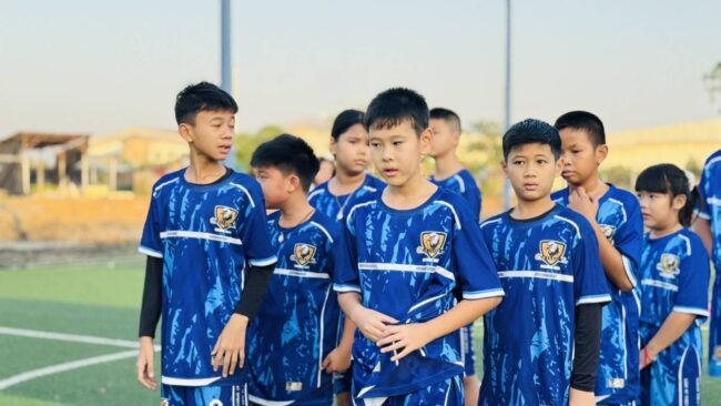 สมุทรสาคร- บัวสวรรณ FC เป็นศูนย์กลางห้องเรียนเพื่อพัฒนาเด็กในวัยเรียนเพื่ออนาคต