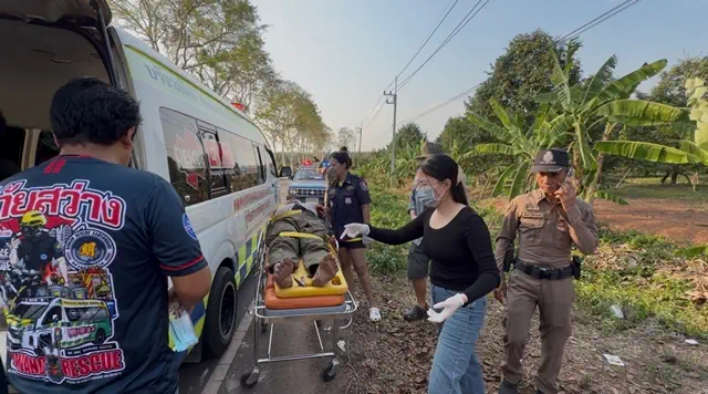 จันทบุรี-โขมยรถหนีข้ามจังหวัด ซ้ำไปก่อเหตุขโมย ทรัพย์สิน คนสวน แล้วซิ่งรถหนี ไม่ชำนาญทาง รถคว่ำปางตาย
