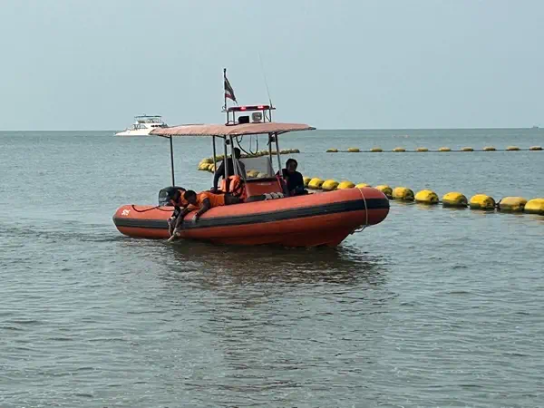 ชลบุรี-พบศพแหม่มต่างชาติชุดบิกีนี่ลอยในทะเล คาดเมาจมดับ