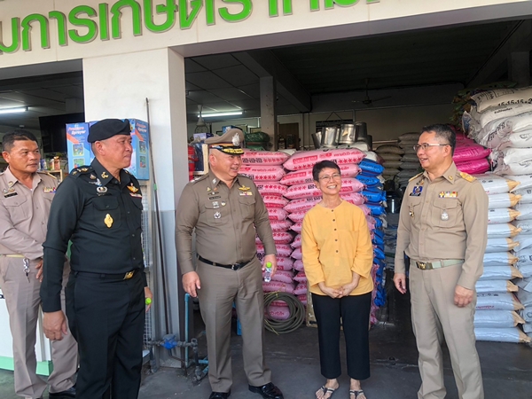 กาฬสินธุ์ตรวจเข้มสินค้าอุปโภค บริโภค ปุ๋ย พบยังจำหน่ายราคาปกติ 