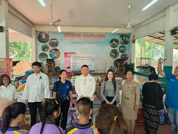 ลำปาง-วันนักข่าว ชมรมผู้สื่อข่าวลำปางทำบุญเลี้ยงน้องผู้พิการทางสายตา บรรยากาศอบอุ่น