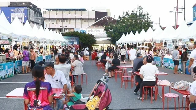 สงขลา-เริ่มแล้วอย่างคึกคัก งาน “Hi Songkhla สีสันชายหาดวิถีเมืองสองเล” ใจกลางย่านเมืองเก่าสงขลา