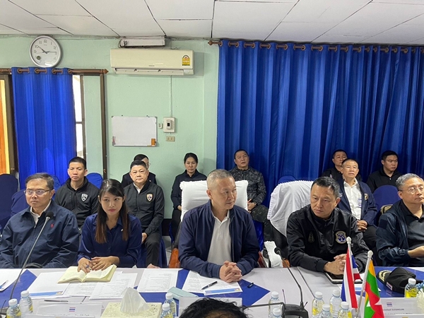 “เชียงราย”ร่วมตรวจสอบ!!รอง ผบ.ตร.ผอ.ศูนย์ต่อต้านการค้ามนุษย์สอบคนไทยถูกจับท่าขี้เหล็กเมียนมาโยงแก๊งคอลเซ็นเตอร์พนันออนไลน์”