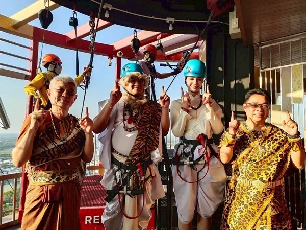 ร้อยเอ็ด…ชุมนุมเทวดา…ร้อยเอ็ดจัดใหญ่ “บุญผะเหวด 2569” พ่อเมืองแปลงกายเป็นชูชก โหน Zipline เชิงสัญญาลักษณ์ เริ่มแล้วบุญมหาทาน101