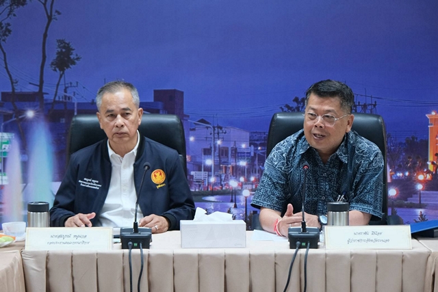 กมธ.การทหาร ลงพื้นที่เกี่ยวกับความสัมพันธ์และความมั่นคงตามแนวชายแดนภาคตะวันตก ปัญหาแรงงานต่างด้าว การหลบหนีเข้าเมือง ยาเสพติด