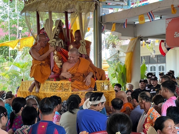 ชลบุรี-งานนมัสการ ปิดทอง แห่ สรงน้ำ องค์หลวงพ่อติ้ว ประจำปี พุทธศักราช 2569ผ่านไปอย่างยิ่งใหญ่