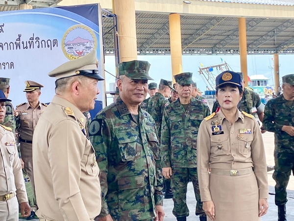 ตราด-ผบ.ทร. ตรวจเยี่ยมการฝึกอพยพประชาชนทางทะเล–บรรเทาสาธารณภัย “ทร.69” ยกระดับความพร้อมรบ