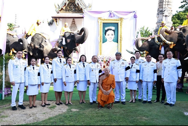 อยุธยา – เทศบาลนครพระนครศรีอยุธยาและพสกนิกรชาวจังหวัดพระนครศรีอยุธยาร่วมกิจกรรมเฉลิมพระเกียรติ สมเด็จพระนางเจ้าฯพระบรมราชินี เนื่องในโอกาสวันเฉลิมพระชนมพรรษา ๔ รอบ ๓ มิถุนายน ๒๕๖๙