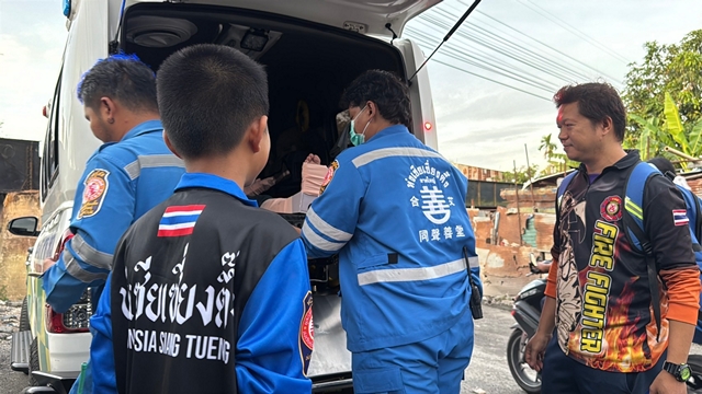 สงขลา-ระทึก หนุ่มโดดสะพานรถไฟหนีตาย แขนขาหักหวิดดับ