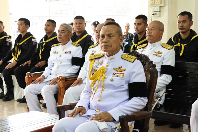 นราธิวาส-พระบาทสมเด็จพระเจ้าอยู่หัว พระราชทานน้ำหลวงอาบศพ 3 ทหารพรานกล้า ผู้เสียชีวิตจากเหตุการณ์ความรุนแรงในพื้นที่จังหวัดนราธิวาส สะท้อนความห่วงใยต่อเจ้าหน้าที่ผู้เสียสละเพื่อแผ่นดิน