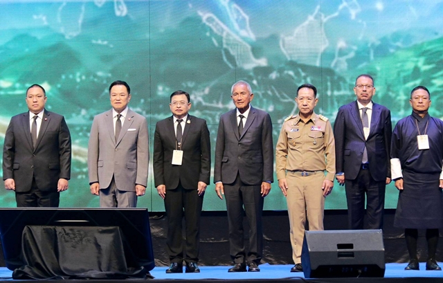 ชลบุรี-นายกฯ ประกาศวิสัยทัศน์ “Green Thailand” บนเวที Green Bridge Forum ชูเศรษฐกิจสีเขียวเป็นรากฐานการเติบโตระยะยาว