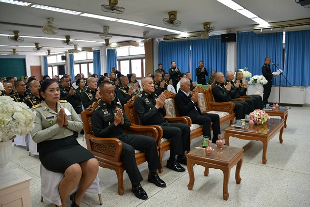 ลำปาง-ศฝ.นศท.มทบ.32 จัดพิธีทำบุญครบรอบ 70 ปี วันสถาปนาหน่วย สืบสานประเพณีเสริมสิริมงคล