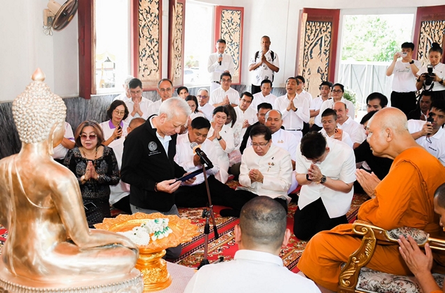 พัทลุง -พิพัฒน์” นำทีมคมนาคม–กรมการขนส่งทางบก ร่วมงานบุญใหญ่บูรณะวัดปากพล ทอดผ้าป่าสามัคคี ถวายเป็นพระกุศลแด่สมเด็จพระสังฆราช พร้อมส่งมอบศาสนสถานเพื่อประโยชน์ของชุมชน