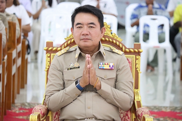 สมุทรปราการ-สมเด็จพระสังฆราชฯ พระราชทานผ้าไตร น้ำพระพุทธมนต์ อายุวัฒนมงคล 98 ปี “หลวงพ่อโม” วัดราษฎร์บำรุง (ตาเจี่ย)