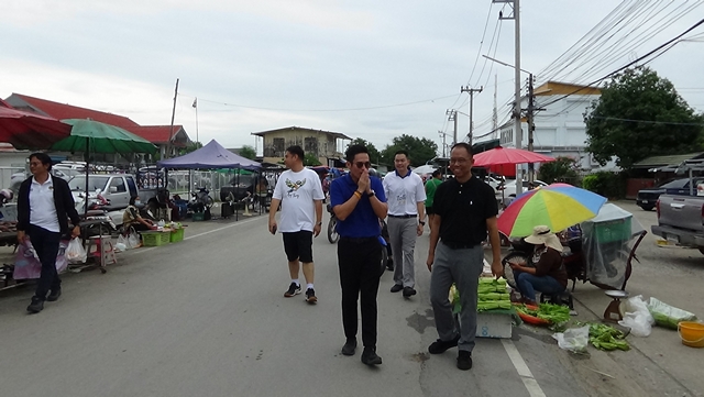 อ่างทอง-หลายภาคส่วนร่วมหา”แนวทางพัฒนาแหล่งท่องเที่ยวตลาดบ้านมะขาม บ้านฟ้า (บ้านพักนายอำเภอหลังเก่า)”