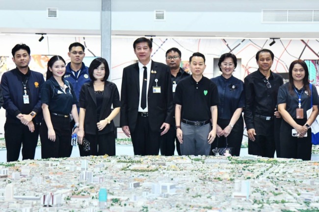 รัฐสภา ศึกษาดูงานสวนเบญจกิติ ถอดบทเรียนกรุงเทพมหานคร มุ่งปักธงขับเคลื่อนองค์กรสู่ Net Zero ปี